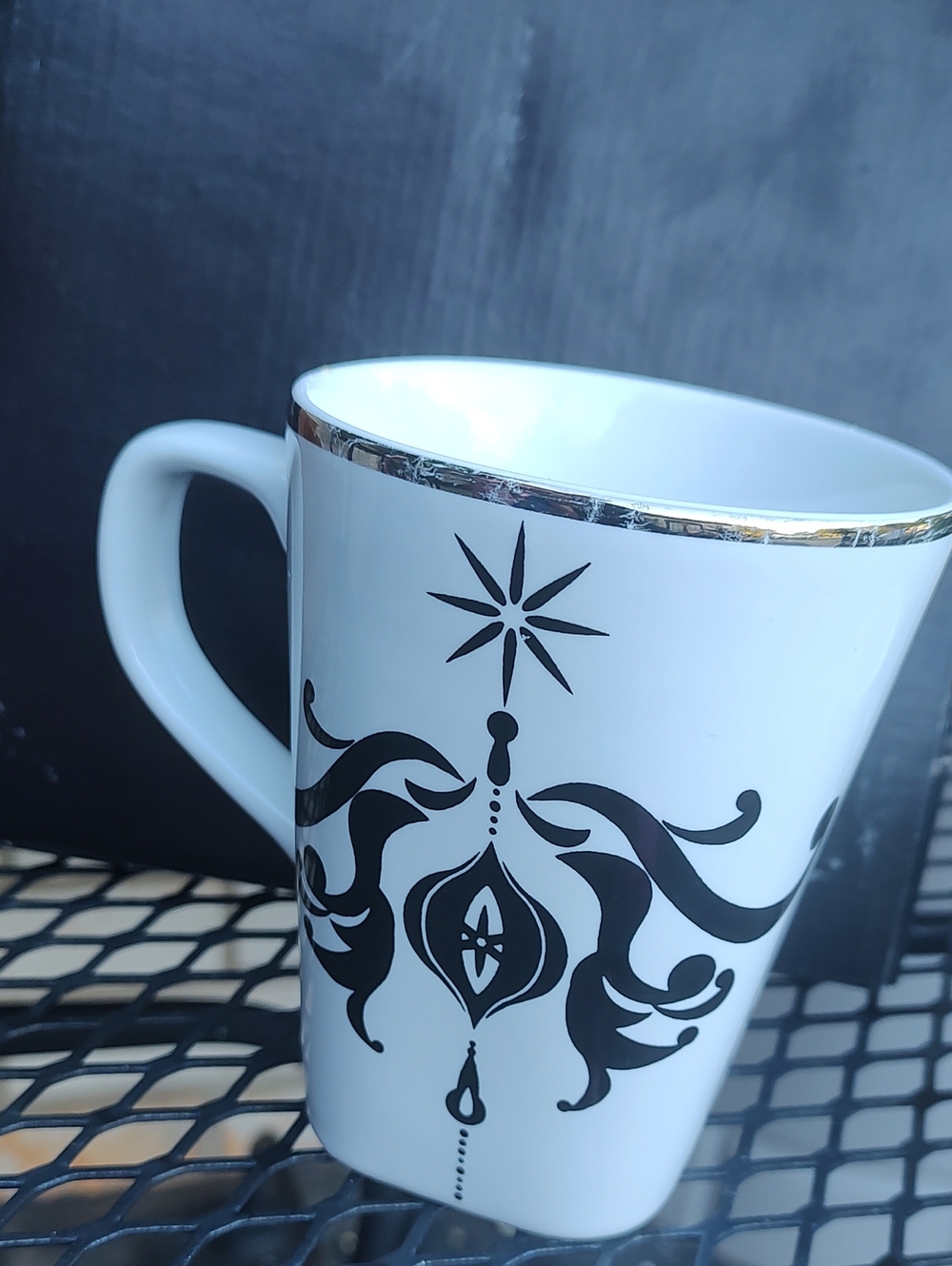 ☕ with Black Floral Motif and Silver Rim